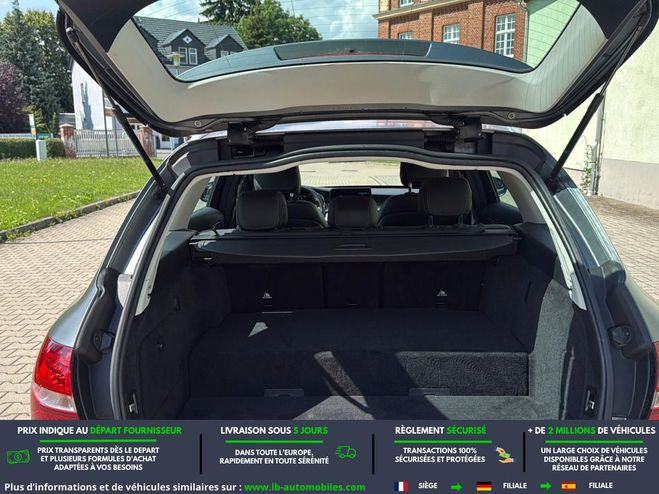 Mercedes Classe C 300 e BVA  de 2020