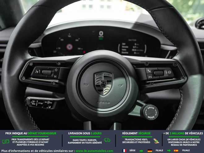 Porsche Macan Turbo 639 ch Noir M�tallique de 2025