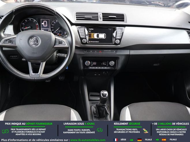 Skoda Fabia 1.2 TSI 90 ch Bleu M�tallique de 2017