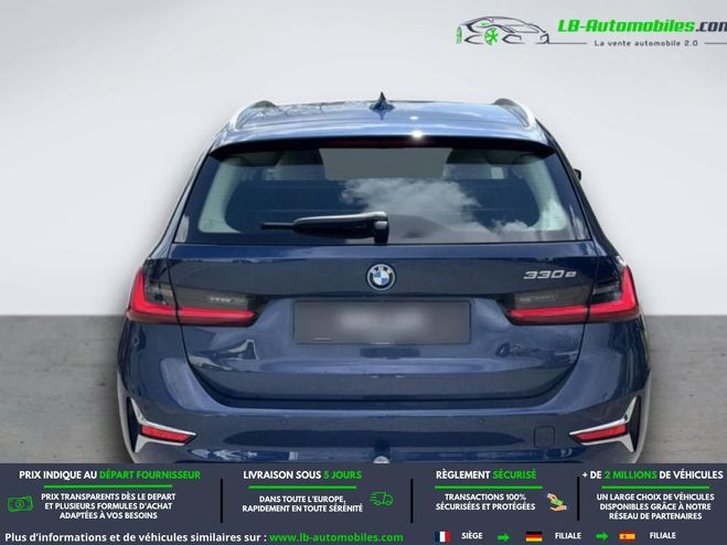 BMW Serie 3 330e 292 ch BVA Bleu M�tallique de 2022