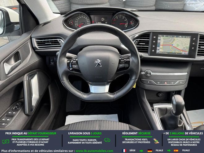 Peugeot 308 1.2 PureTech 110ch  BVM Blanc M�tallique de 2016