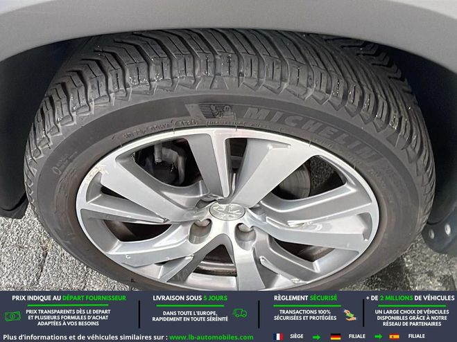 Peugeot 2008 PureTech 130  BVM Noir M�tallique de 2019