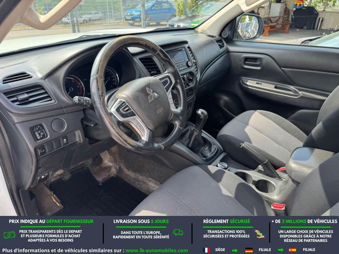 Mitsubishi L 200 CLUB CAB 2.2 DI-D 150 4WD Blanc de 2020