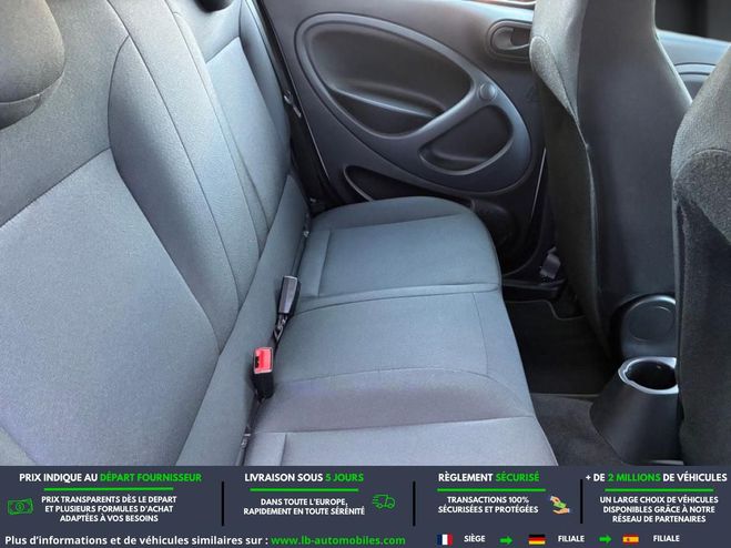 Smart Forfour EQ 82 ch Electrique Blanc de 2021