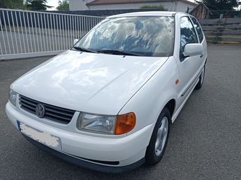  Voir d&eacute;tails -Volkswagen Polo 1.6 75cv avec clim  &agrave; Mably (42)
