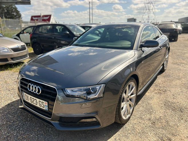 Audi A5 1.8 TFSI Business Line (130kW) Gris de 2015