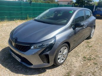  Voir d&eacute;tails -Renault Clio Tce 90cv Evolution &agrave; Vaulx-en-Velin (69)