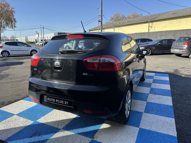 Kia Rio 1.1 CRDi 75 ISG Style NOIR de 2015