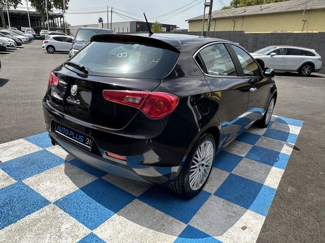 Alfa romeo Giulietta 1.6 JTDm 105 ch SetS Veloce NOIR de 2013