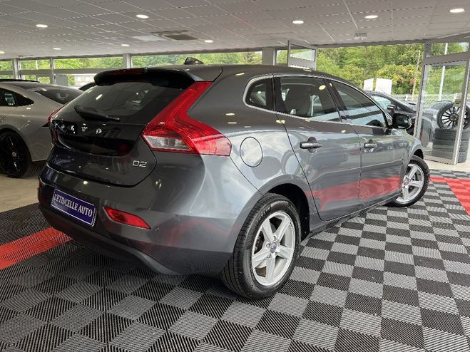 Volvo V40 BUSINESS D2 115 Momentum Grise de 2014