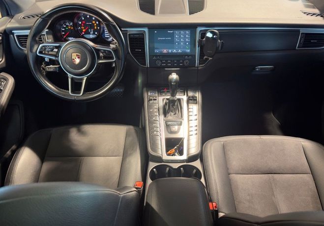 Porsche Macan 2.0 250Ch PDK BVA FULL NOIR ENTRETIEN �  Noir de 2018