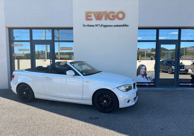 BMW Serie 1 E88 CABRIOLET 2.0 120D 175ch CONFORT BVA Blanc de 2011