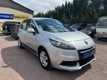  Voir d&eacute;tails -Renault Scenic 3 1.5 dCi 110cv Expression &agrave; Caen (14)
