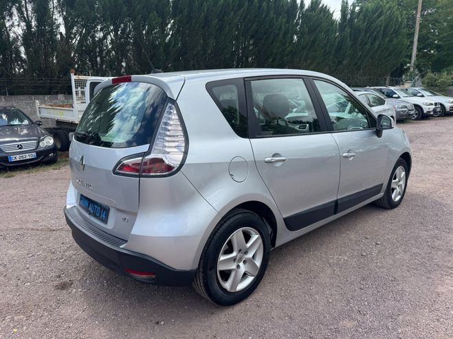 Renault Scenic 3 1.5 dCi 110cv Expression Gris de 2013