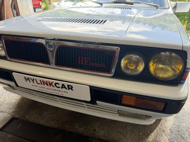 Lancia Delta Integrale HF Turbo BLANC de 1988