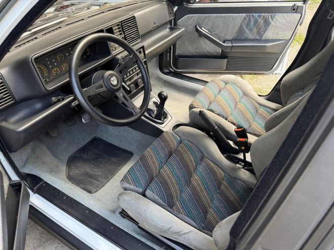 Lancia Delta Integrale HF Turbo BLANC de 1988