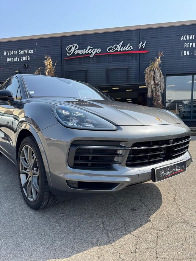 Porsche Cayenne COUPE E-Hybrid 462 CV Gris de 2022