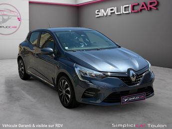  Voir d&eacute;tails -Renault Clio TCE 90 INTENS &agrave;  La Farl�de (83)