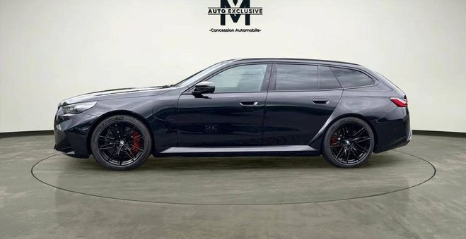 BMW M5 Touring PHEV 727 ch BVA8 Noir de 2025