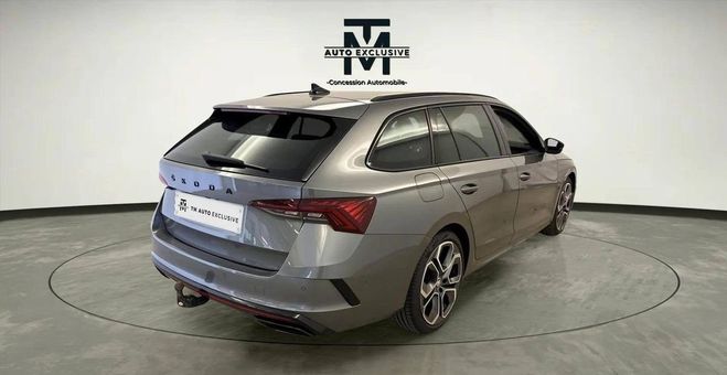 Skoda Octavia Combi 2.0 TDI 200 ch DSG7 4x4 RS Gris de 2023