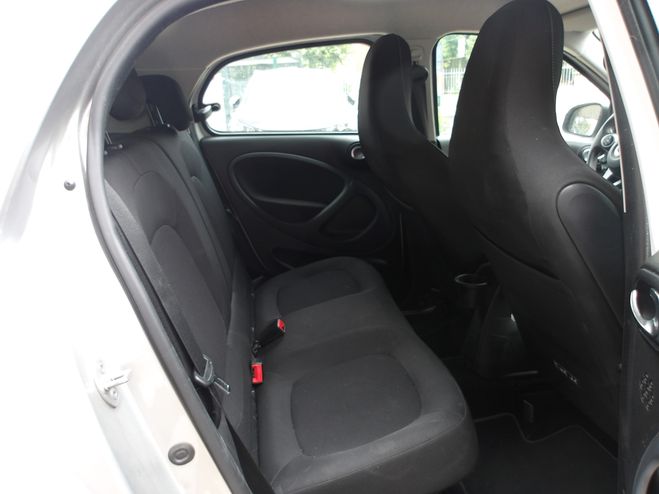 Smart Forfour ELECTRIQUE 82CH PASSION BLANC de 2018