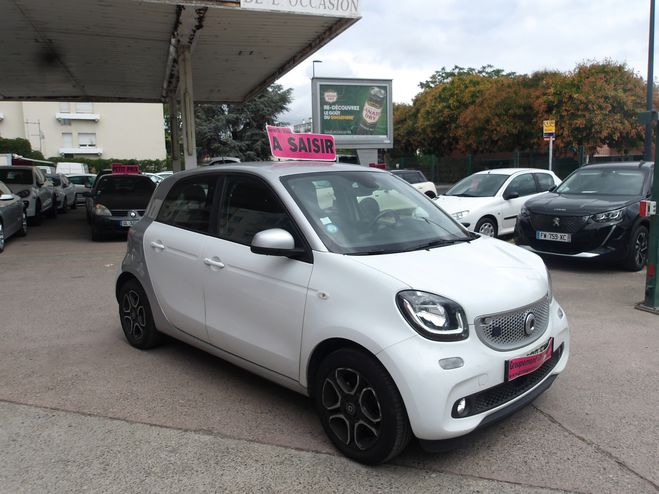 Smart Forfour ELECTRIQUE 82CH PASSION BLANC de 2018
