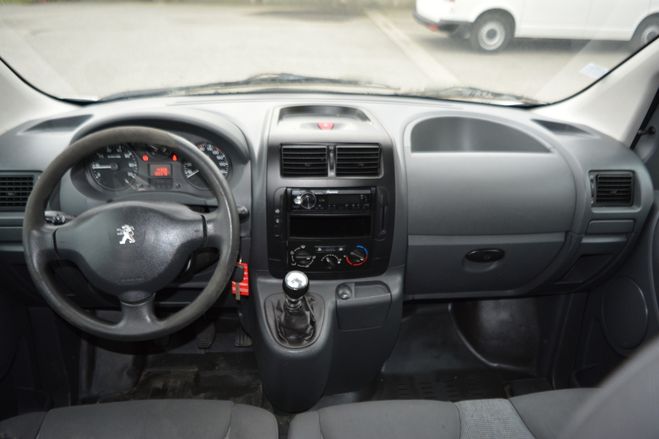 Peugeot Expert 2.0 HDI 98CH ACCESS COURT 9PL BLANC de 2014