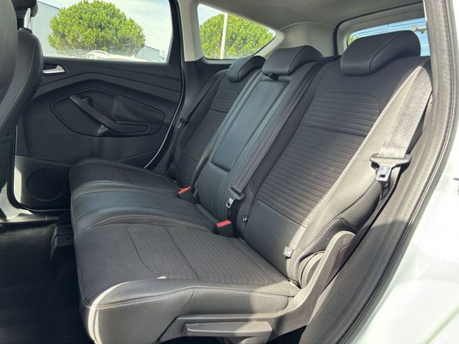 Ford Kuga 1.5 TDCI 120 CH TITANIUM BLANC de 2019