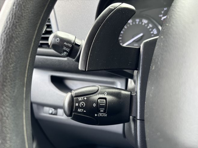Peugeot Expert STANDARD 2.0 BLUEHDI 145 CH S&S PREMIUM  BLANC de 2021