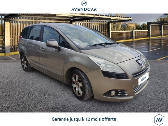 Peugeot 5008 1.6 e-HDi FAP - 115 - BV MP6 - 7pl Activ MARRON de 2013