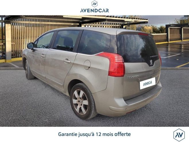 Peugeot 5008 1.6 e-HDi FAP - 115 - BV MP6 - 7pl Activ MARRON de 2013