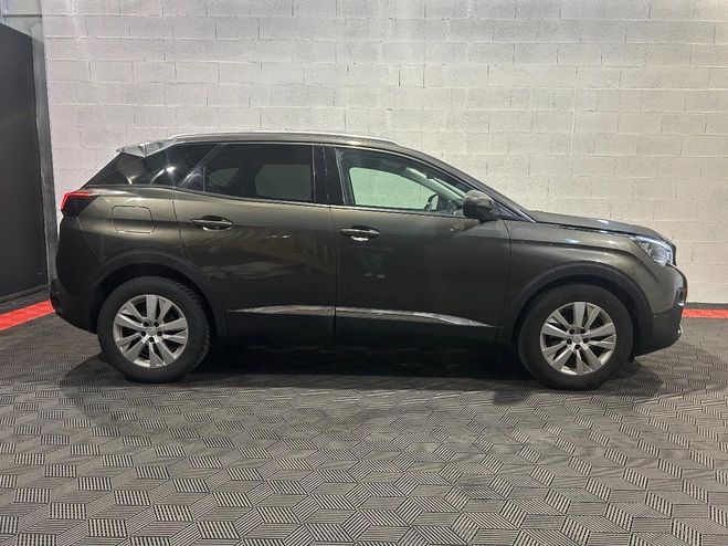 Peugeot 3008 GENERATION-II 1.2 PURETECH 130 ALLURE-SU Gris de 2019