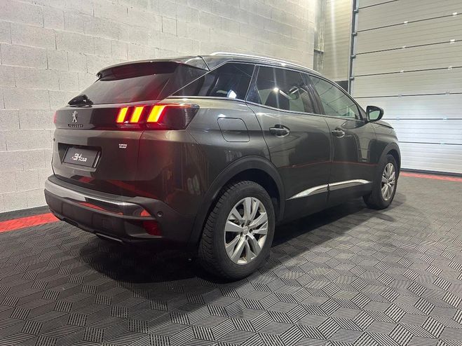 Peugeot 3008 GENERATION-II 1.2 PURETECH 130 ALLURE-SU Gris de 2019