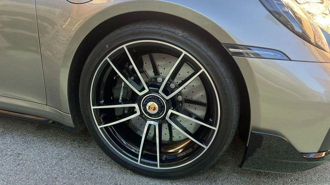 Porsche 911 992 Turbo S Noir ,Covering Argent Cendr� de 
