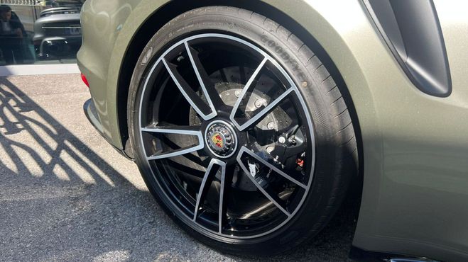 Porsche 911 992 Turbo S Noir ,Covering Argent Cendr� de 