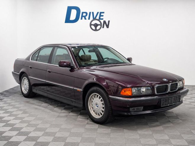 BMW Serie 7 E38 - 728i - BVA - BERLINE Prune de 1997