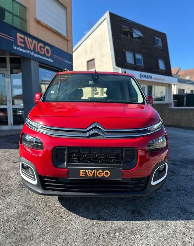 Citroen Berlingo generation-ii combi 1.2 110 swiss famili Rouge de 2019