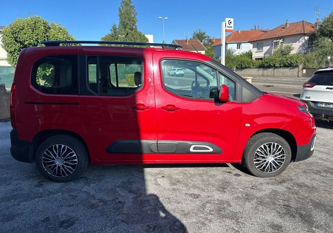 Citroen Berlingo generation-ii combi 1.2 110 swiss famili Rouge de 2019