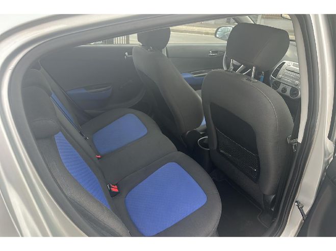 Hyundai I20 1.4 Comfort GPL BVA  Grise de 2011