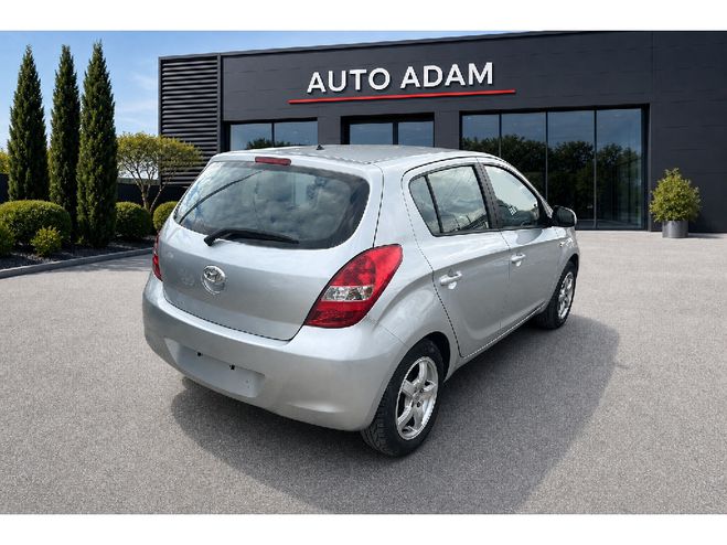 Hyundai I20 1.4 Comfort GPL BVA  Grise de 2011
