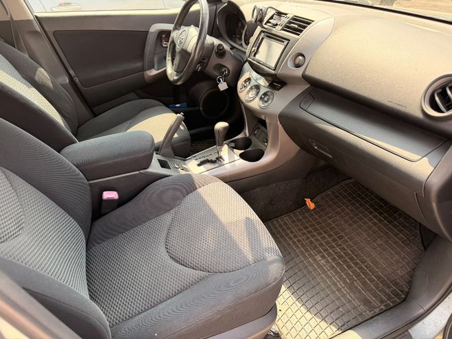 Toyota RAV 4 RAV4 2.0 VVT-i 152 VXE BVA Vert clair de 2007
