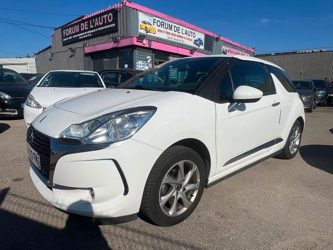 Citroen DS (2) 1.2 L 82 54V EMERAUDE MAGNIFIQUE ENT Gris de 2016