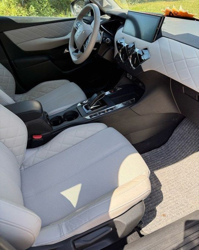 Citroen DS 3 CROSSBACK DS3 Business 130cv BVA, CUIR Vert de 2022