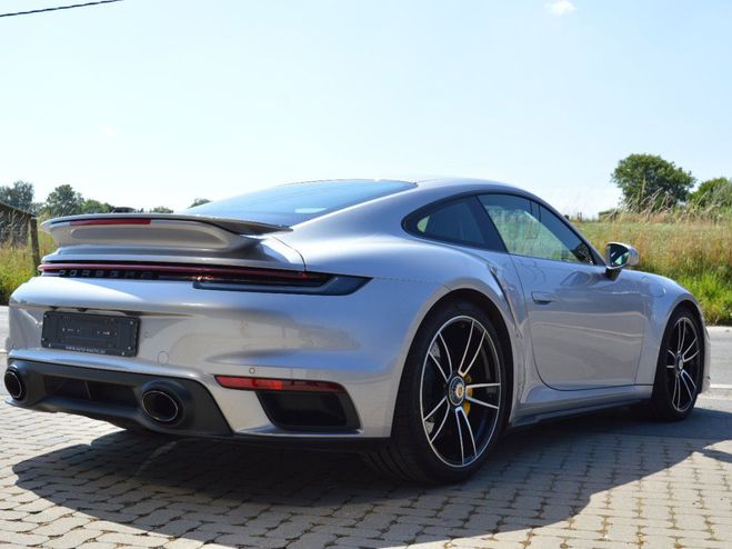 Porsche 911 992.1 Turbo S Coupe 3.8i 650 ch 1 MAIN gris clair de 2020