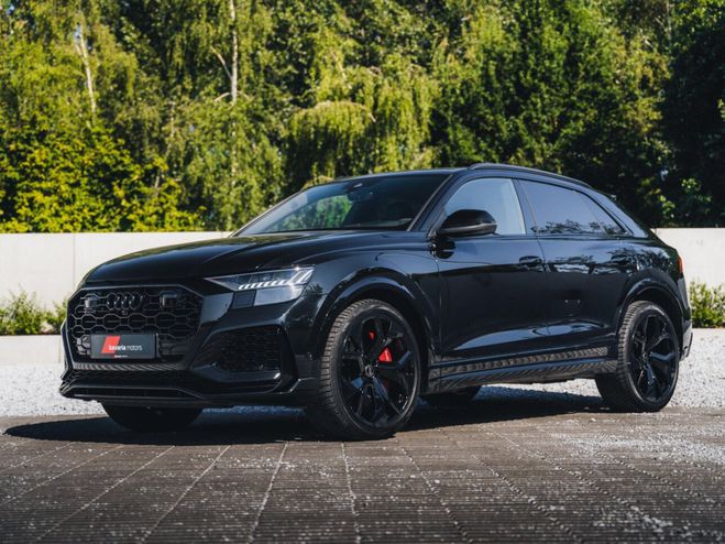 Audi RS Q8 - Mythos Black Metallic / Dynamic Plus / Mythos Black Metallic de 2023