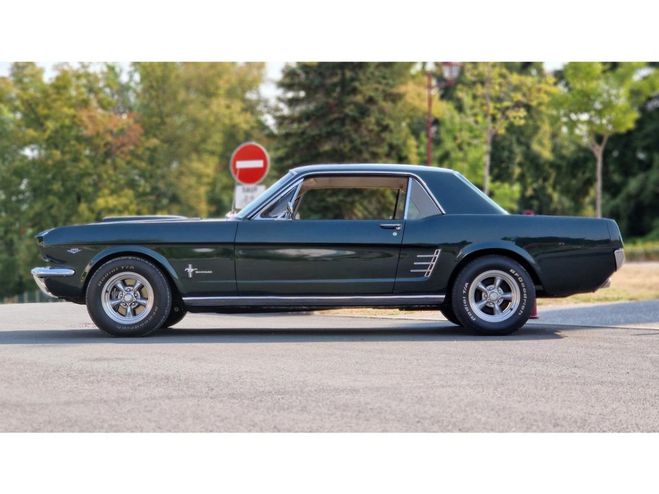 Ford Mustang COUPE 289ci V8 VERT FONCE de 1966