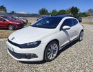 Volkswagen Scirocco 2.0 TSI 200ch Carat DSG 6 à () Volkswagen Scirocco 2.0 TSI 200ch Carat DSG 6 à ()