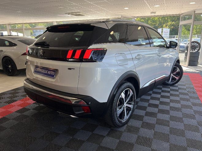 Peugeot 3008 BlueHDi 180ch SetS EAT6 GT Blanche de 2017