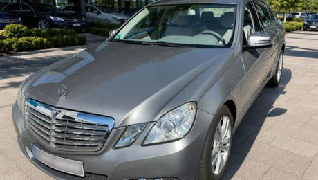 Mercedes Classe E 350 ELEGANCE 3.5 V6 292 / BOITE AUTO / 2 2009 d'occasion a Saint-Laurent-du-Var (06)