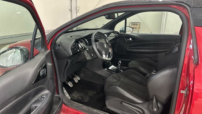 Citroen DS3 1.6 VTI SO CHIC 6CV ROUGE de 2013